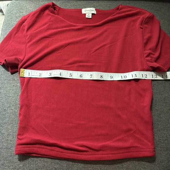 Faded Rose Ribbed Cropped Top Short sleeve top shirt Red Women’s Small - Picture 5 of 7